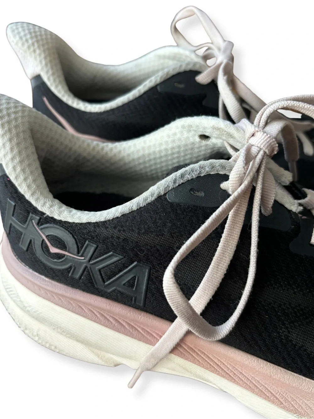 HOKA Clifton 9 Women’s Running Shoes Black Pink US 8.5 Athletic